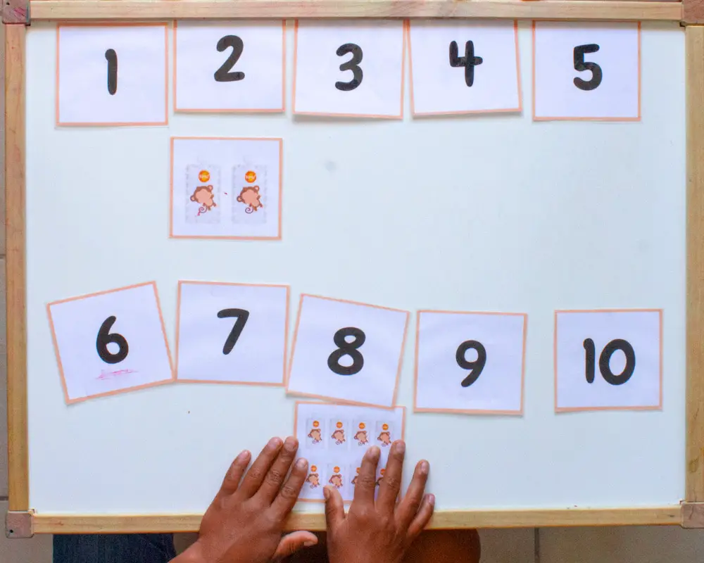 cartões para aprender os números e a contar montessori