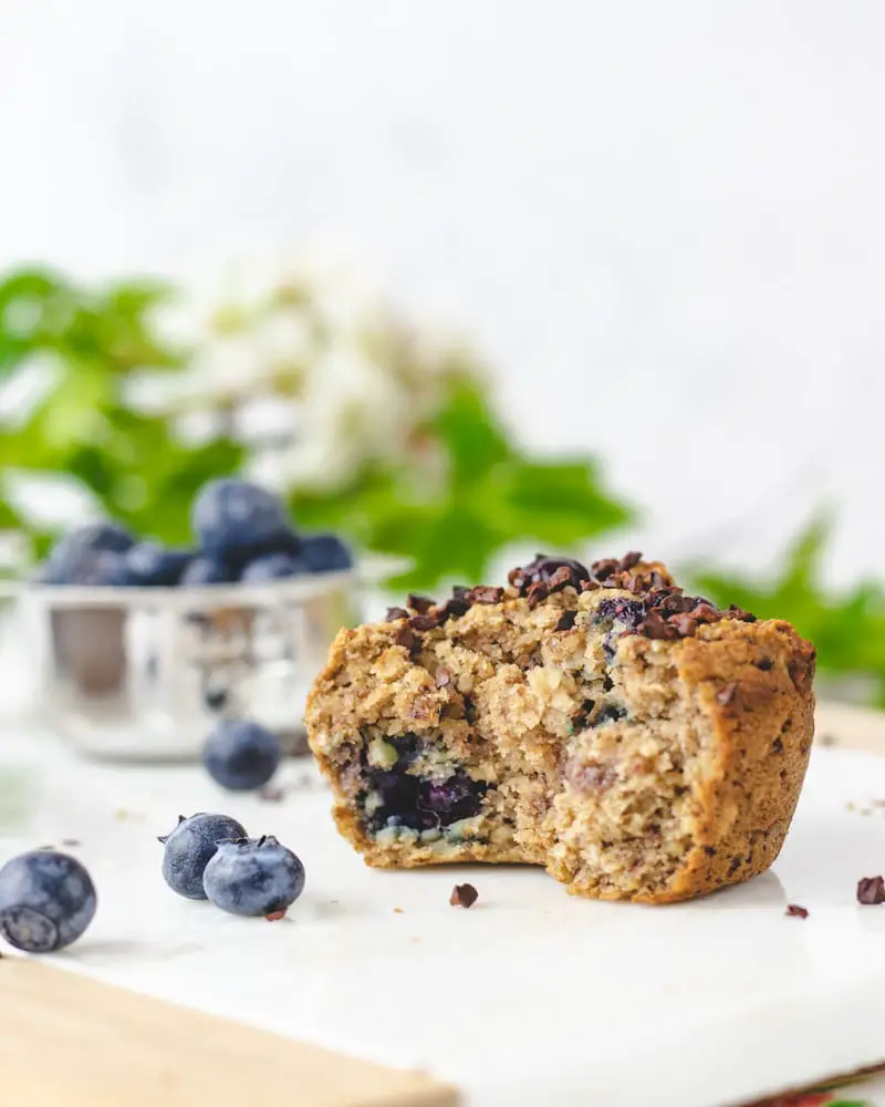 Muffins de aveia e mirtilos vegan - Sem glúten, sem leite e sem lactose