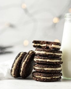 Bolachas recheadas e cacau e menta