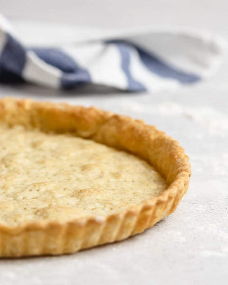 https://pt.petitchef.com/receitas/sobremesa/tarte-de-maca-com-base-de-aveia-fid-671708