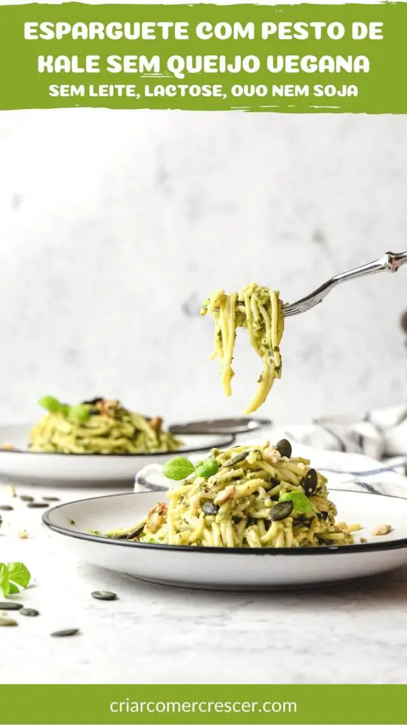 Esparguete com pesto vegan de kale e sementes de abóbora