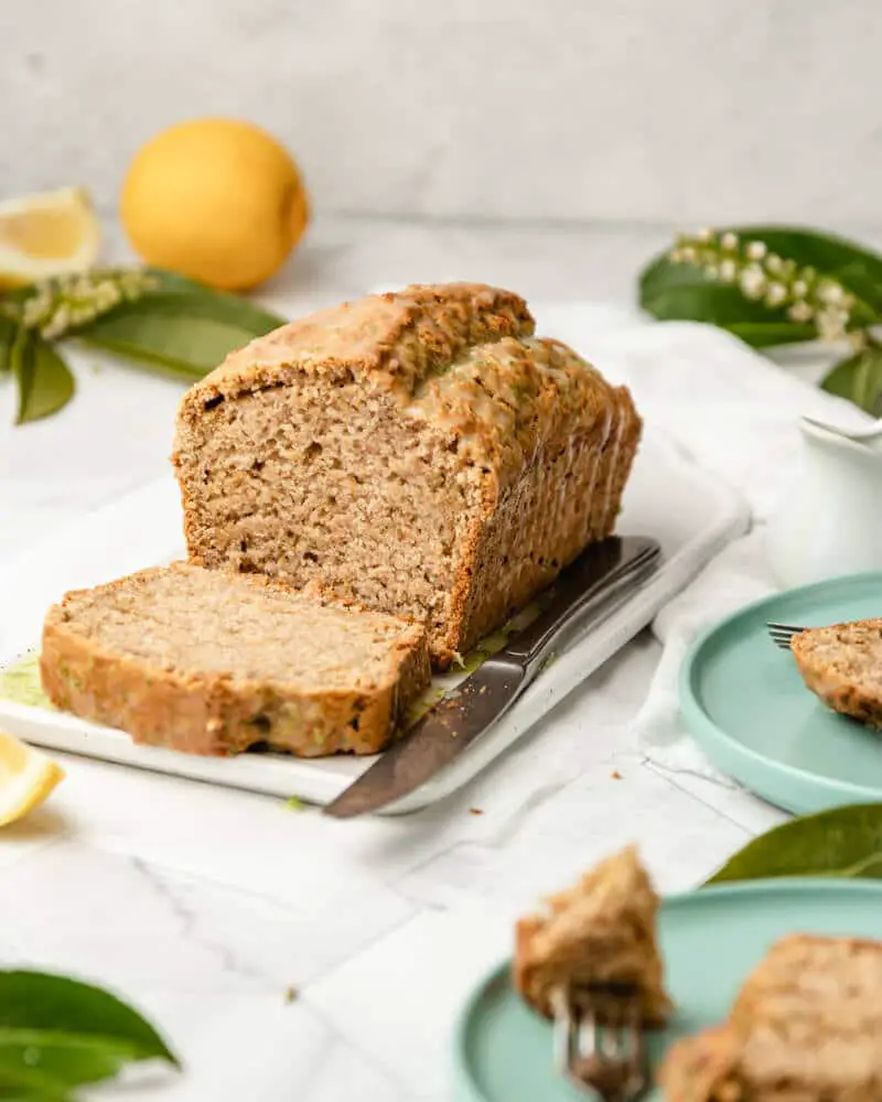 Bolo de iogurte mais saudável sem leite nem ovo - Criar Comer Crescer