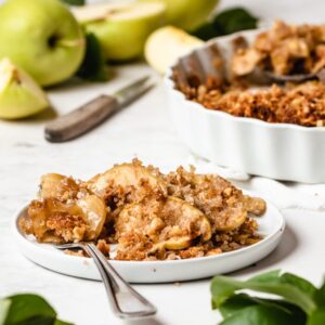 Crumble de maça com pão duro