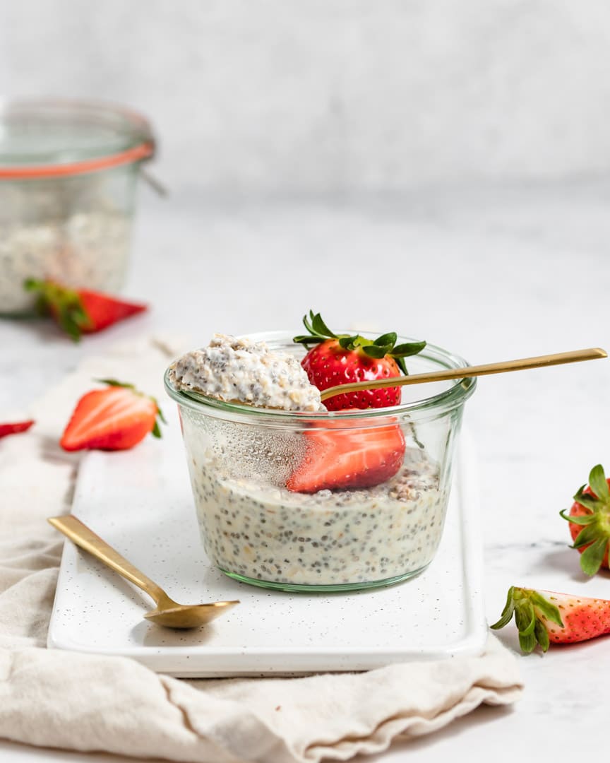 Overnight de aveia iogurte e chia - Criar Comer Crescer