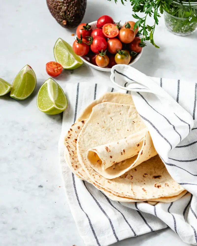 Receita de tortilhas caseiras simples, fáceis e rápidas