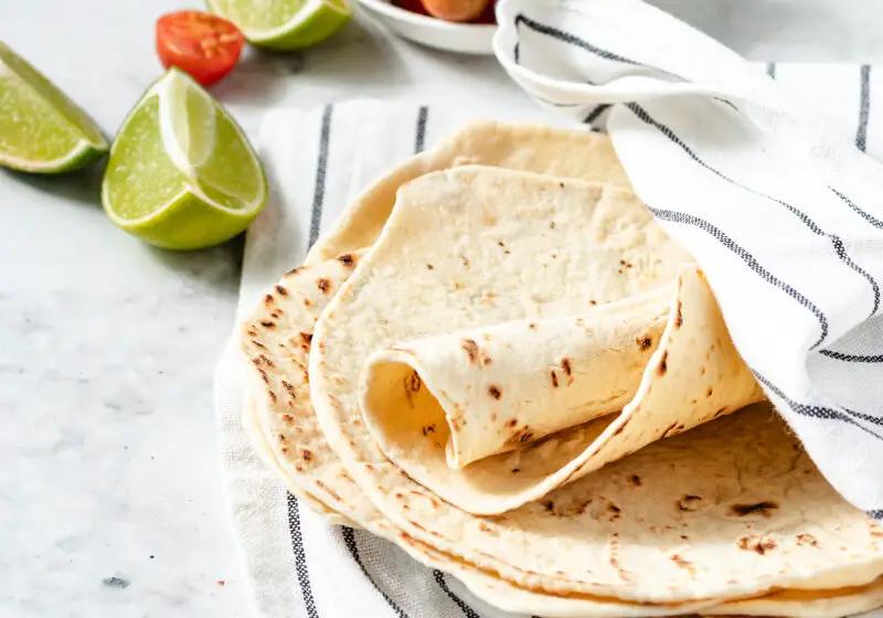 Receita de tortilhas caseiras simples, fáceis e rápidas