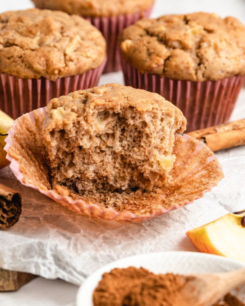 muffins de maçã vegan e sem glúten